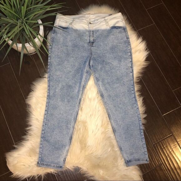 Old Navy High-waisted Dip-dye denim sz 18 - Picture 2 of 10